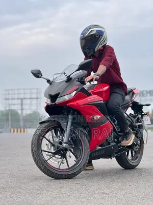 Yamaha R15 V3 2021 Red