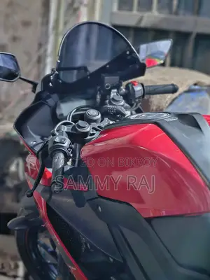 Yamaha R15 V3 2021 Red