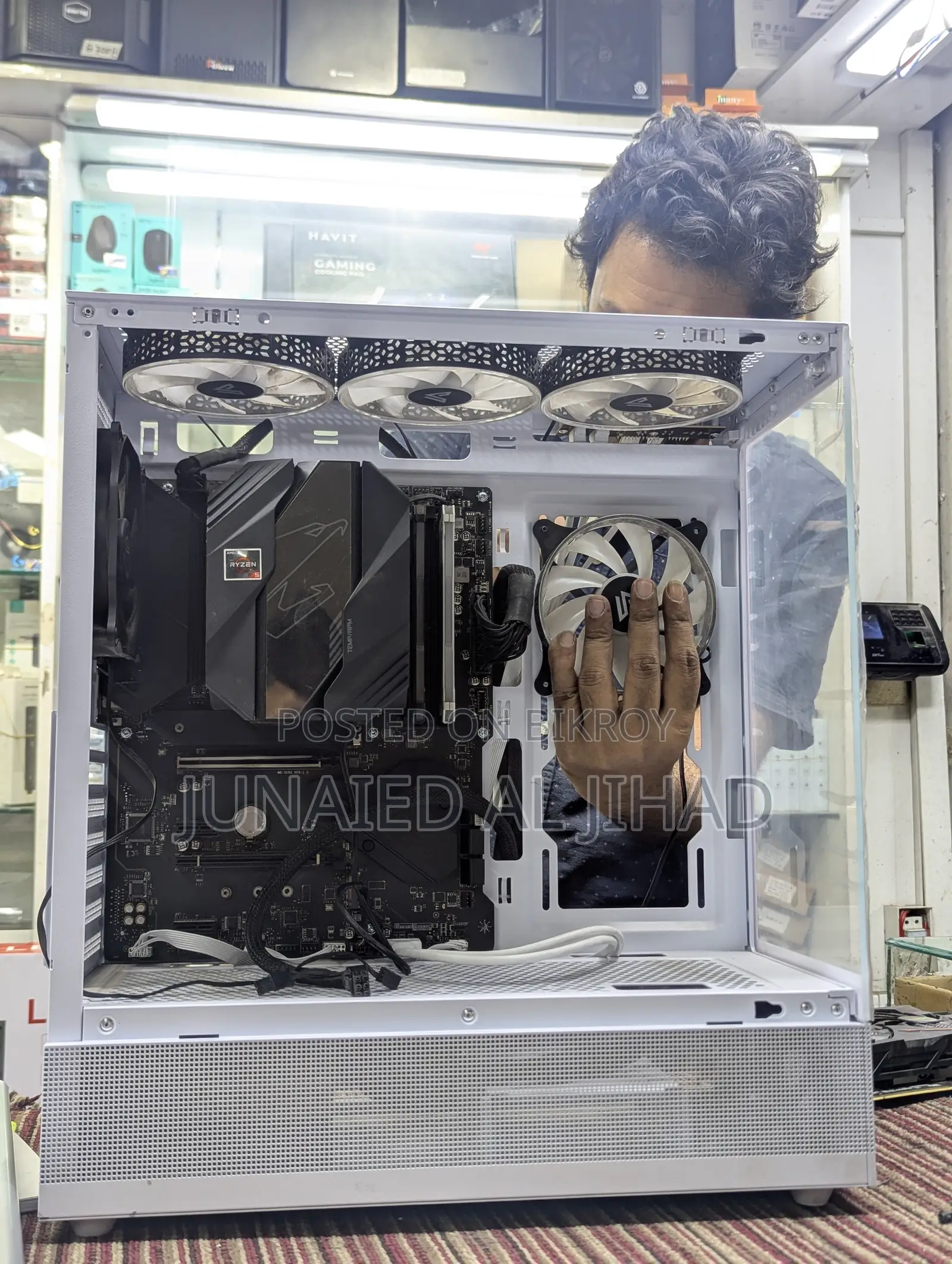 Desktop Computer MSI 12GB AMD Ryzen 5 SSD 256GB