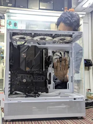 Desktop Computer MSI 12GB AMD Ryzen 5 SSD 256GB