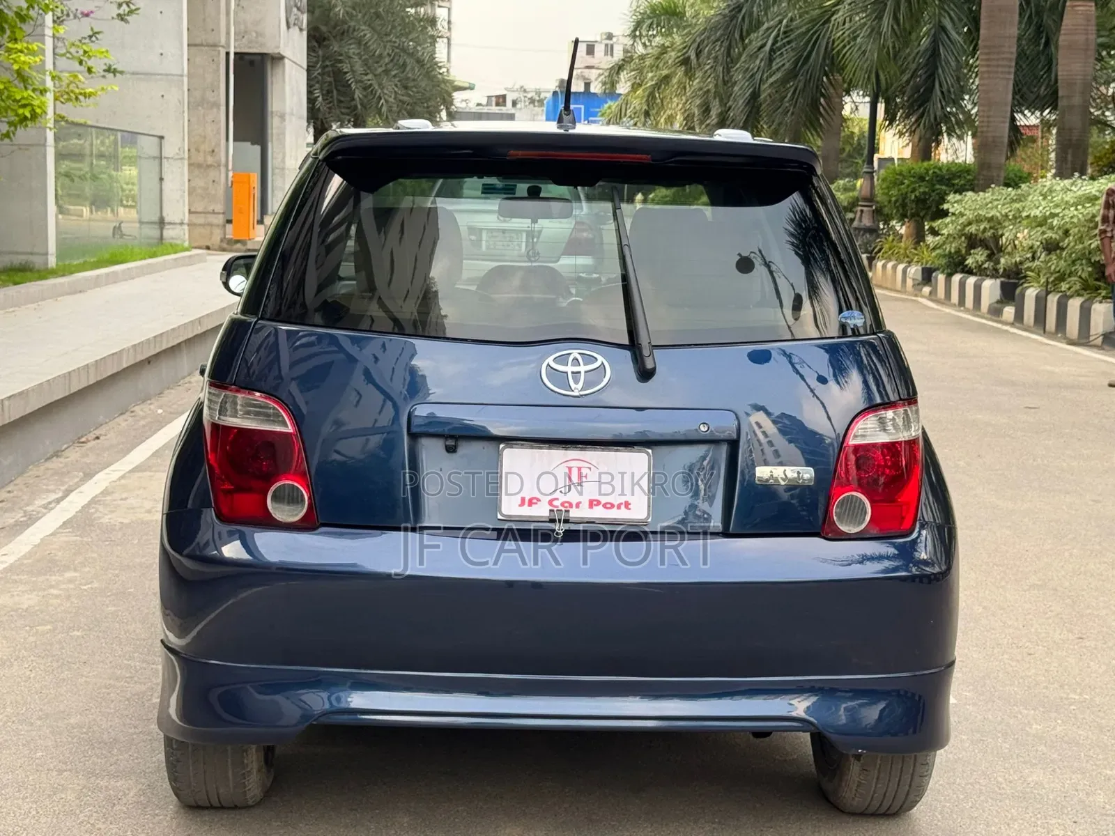 Toyota IST 2003 Blue