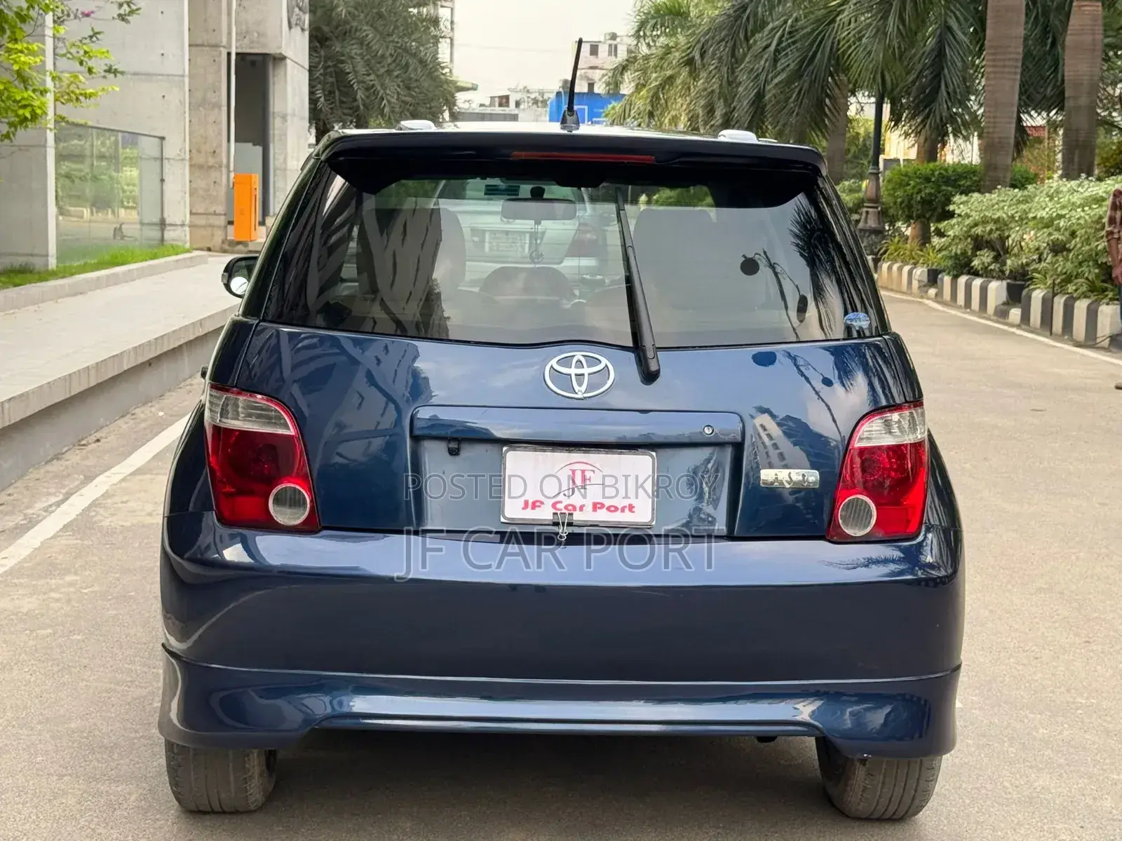 Toyota IST 2003 Blue