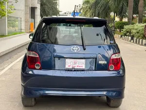 Toyota IST 2003 Blue