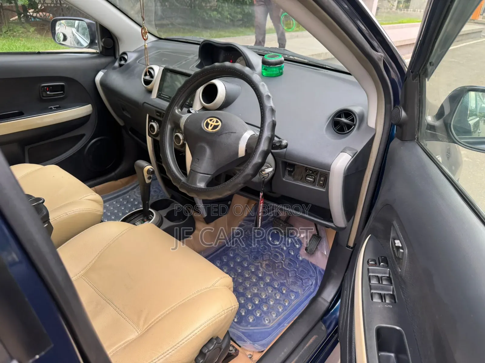 Toyota IST 2003 Blue