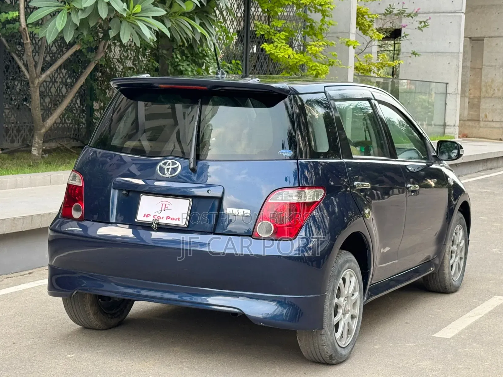 Toyota IST 2003 Blue