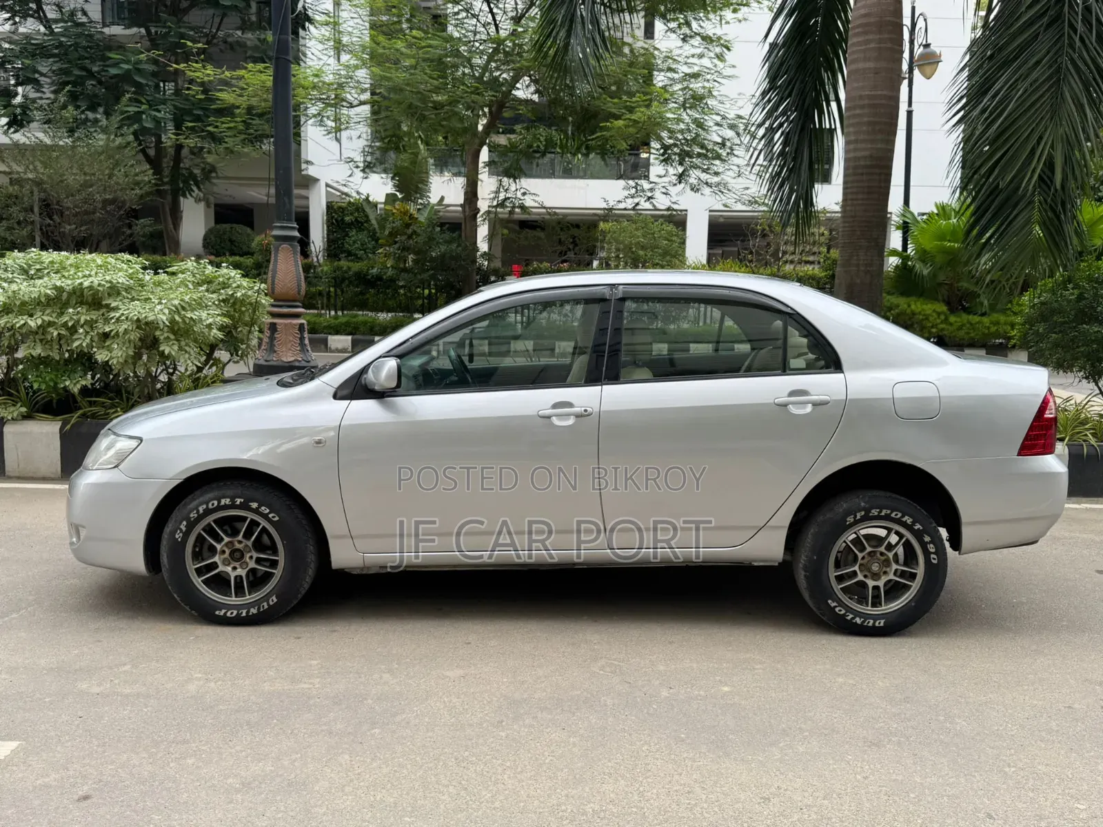 Toyota Corolla 2005 Silver