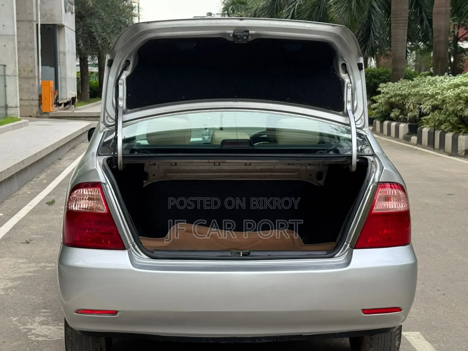 Toyota Corolla 2005 Silver