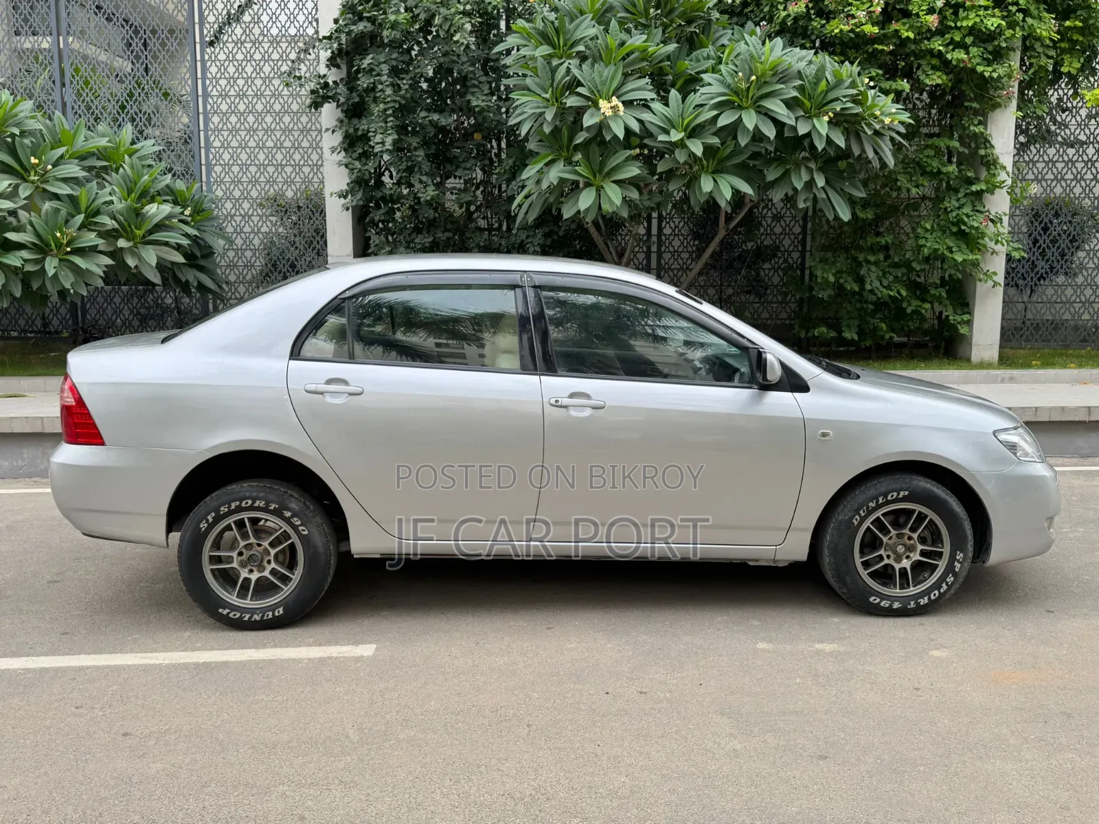 Toyota Corolla 2005 Silver