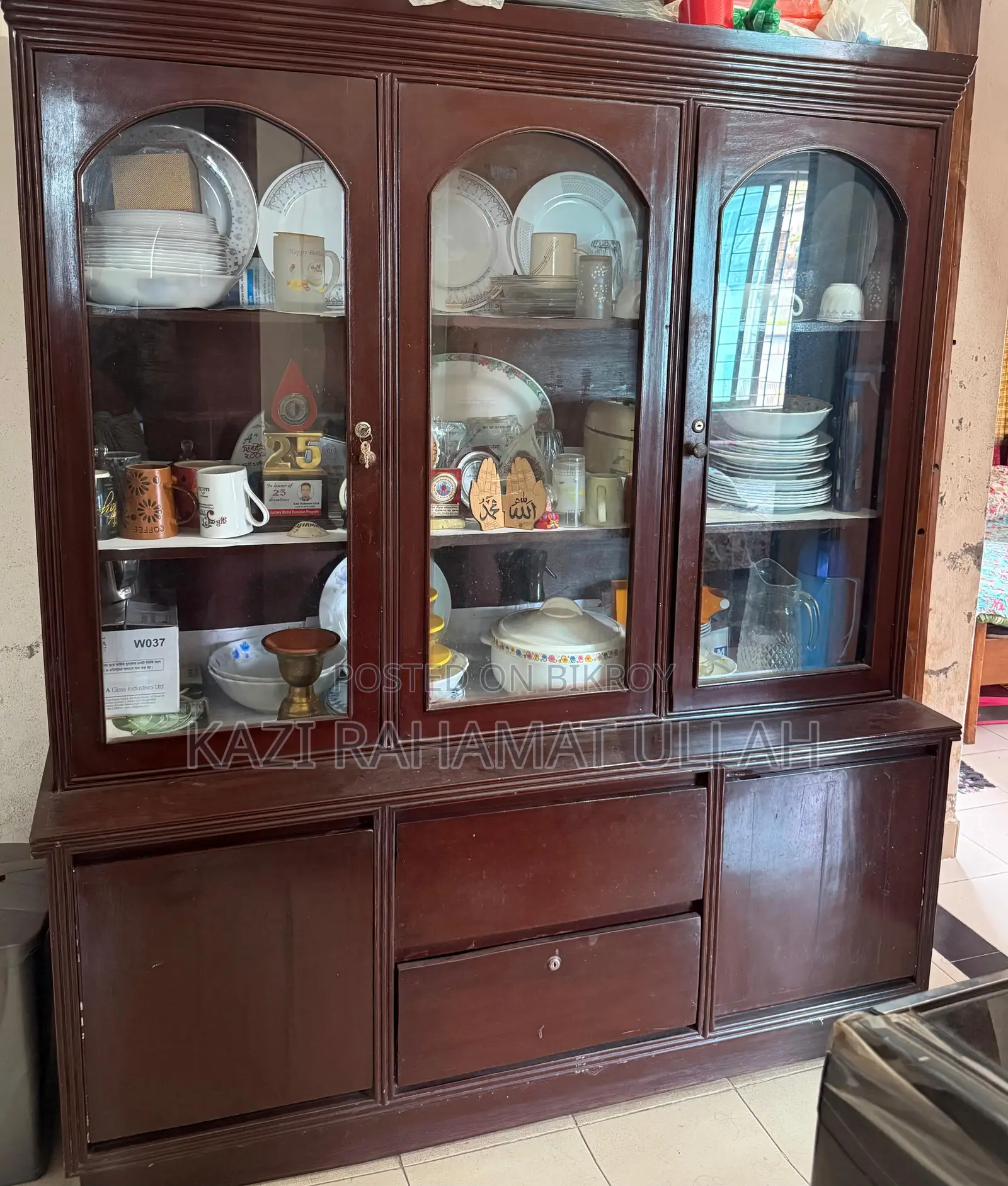 Showcase শেগুন কাঠের