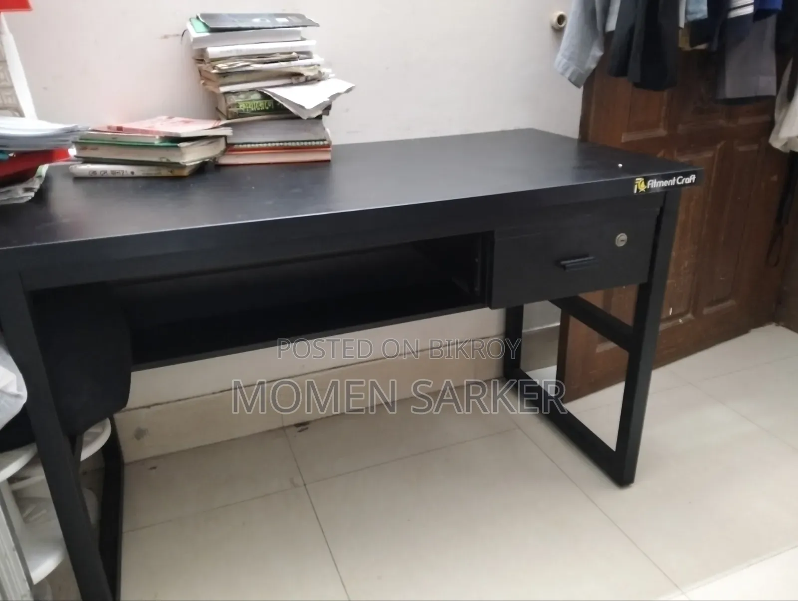Reading Table