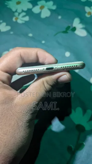 Apple iPhone 8 Plus 64 GB White