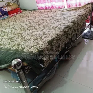 খাট ৬/৭ফিট