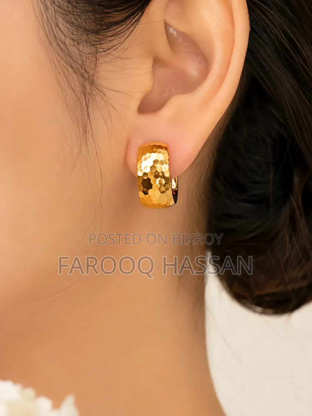 Exclusive Ear Ring