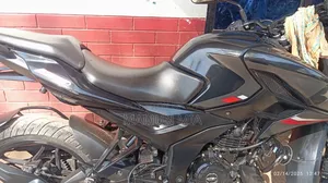 Bajaj Pulsar NS 160 2023 Black