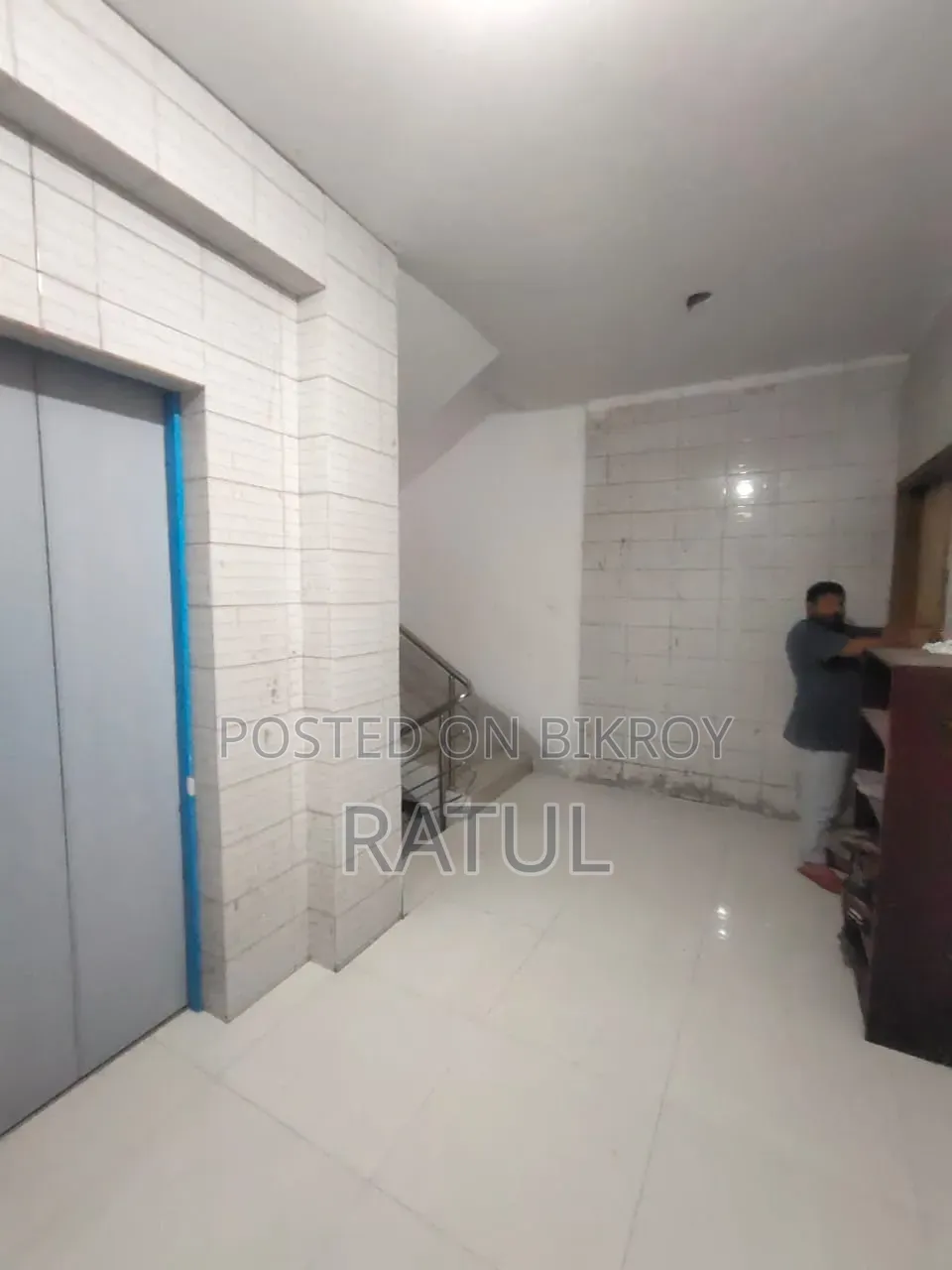 3bdrm Shared Apartment in Momtaj Mohol, Mirpur for rent
