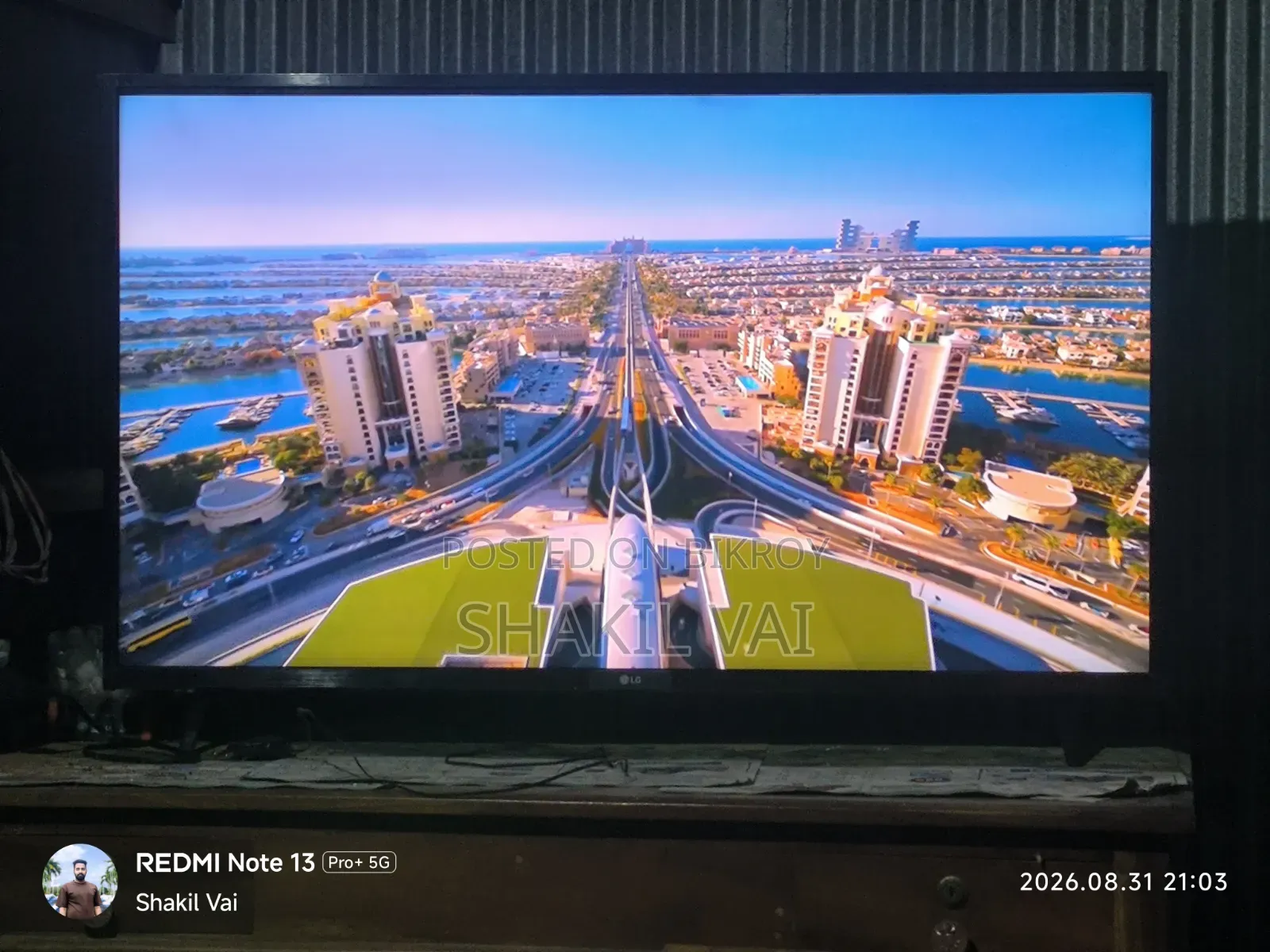Original LG 43" Smart TV UHD WebOS