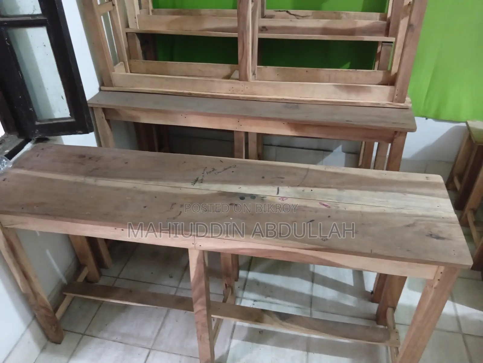 টেবিল ও বেঞ্চ | Table & Bench