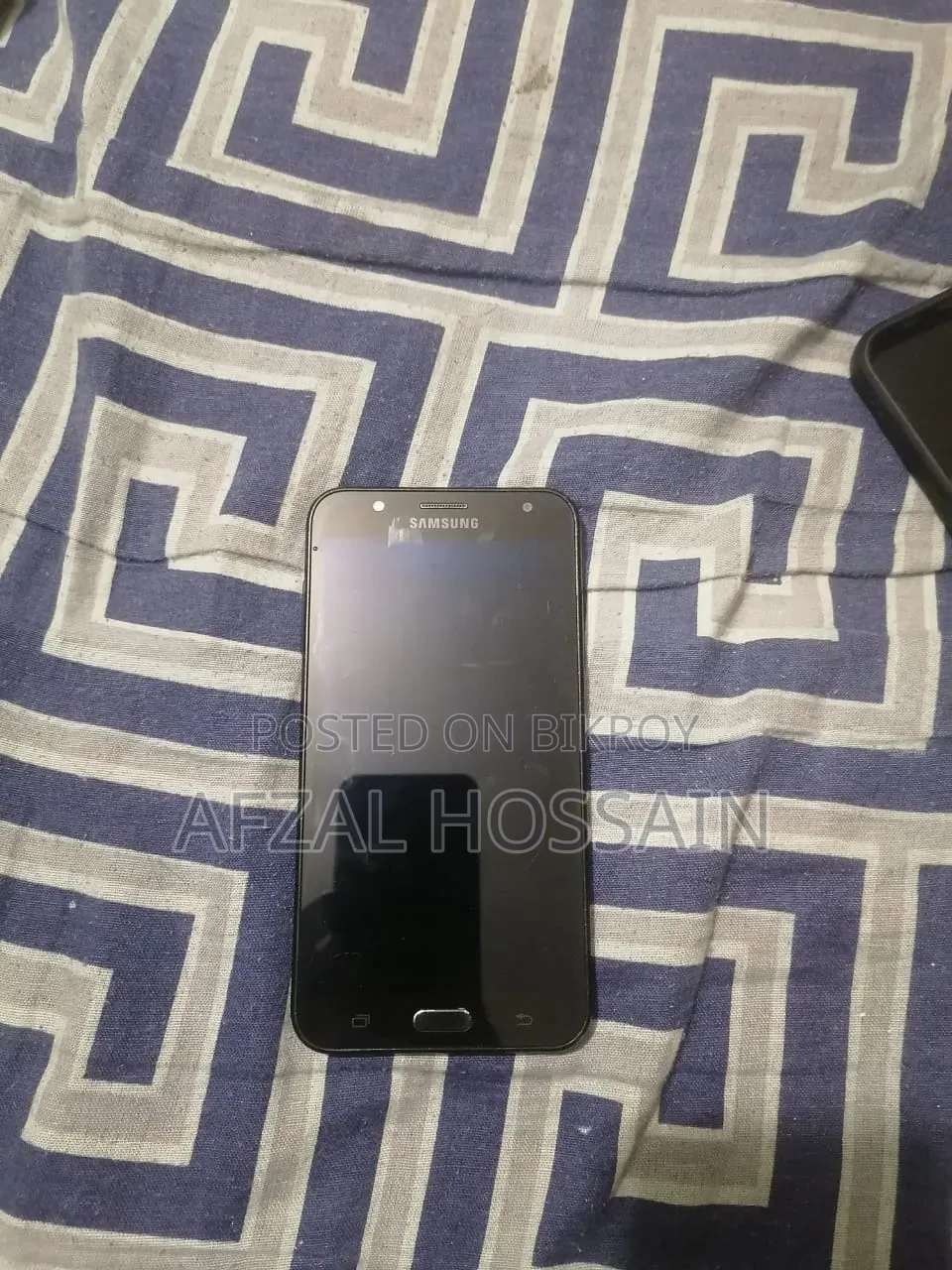 Samsung Galaxy J7 16 GB Black