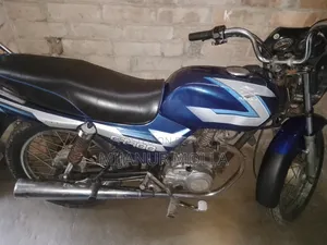 Bajaj CT 100 2016 Blue