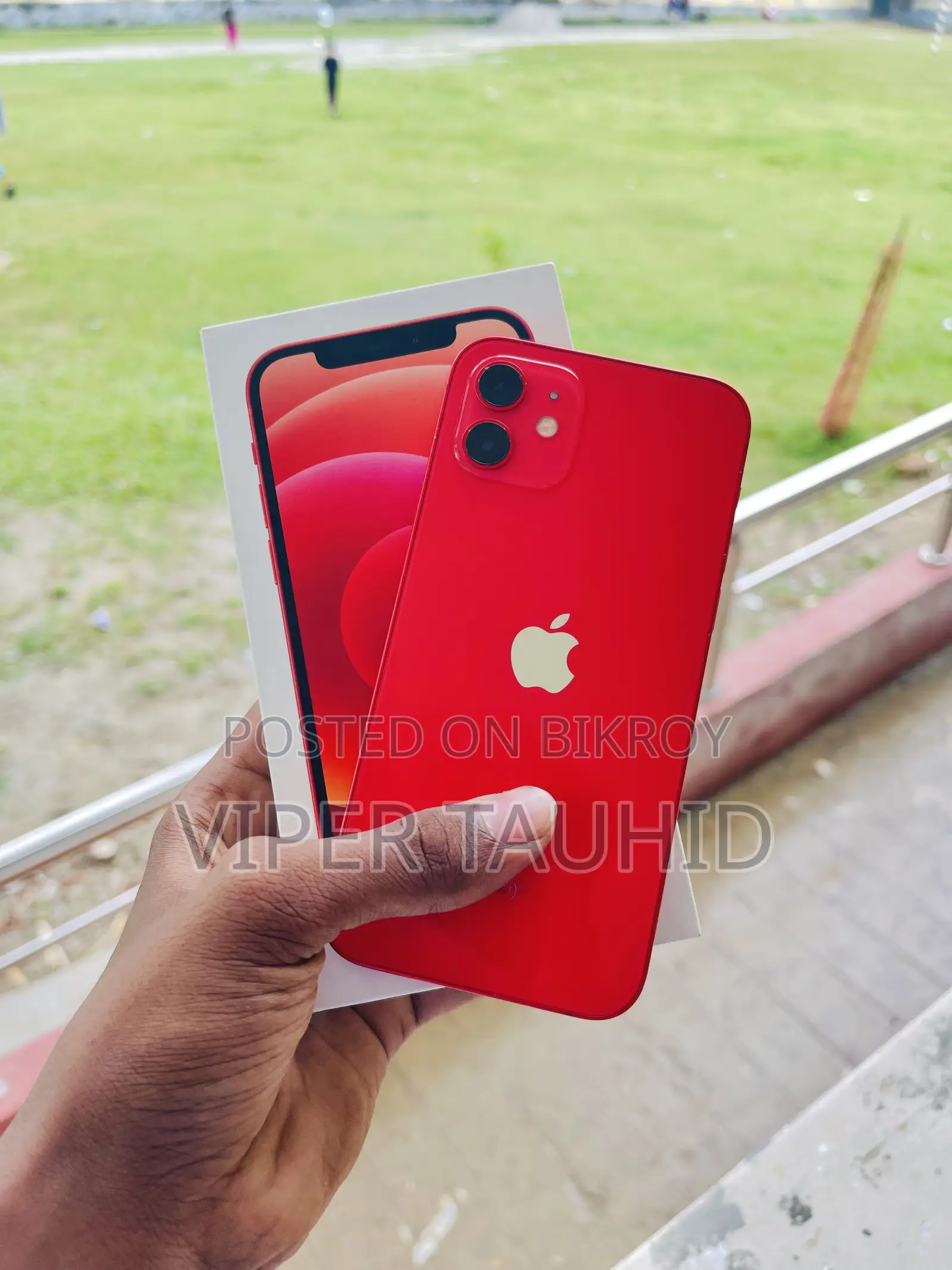 Apple iPhone 12 64 GB Red