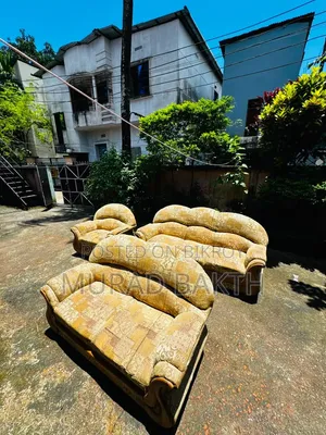 সোফা বিক্রয় হবে