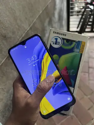 Samsung Galaxy M21 128 GB Black