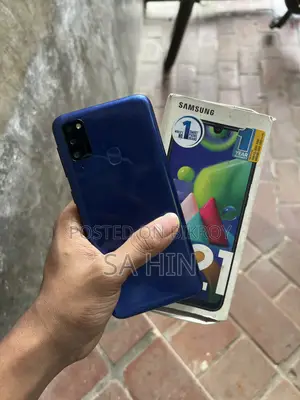 Samsung Galaxy M21 128 GB Black