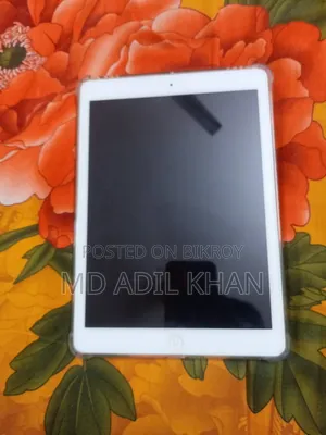 Apple iPad Air 32 GB Gray
