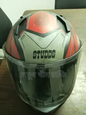 Helmet Helmet
