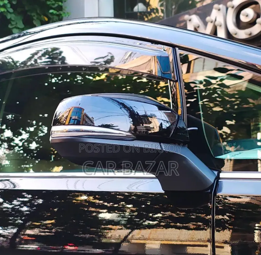 Toyota Alphard 2.5 Hybrid AWD 2021 Black