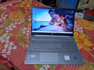 Laptop HP 15s 8GB Intel Core i3 SSD 256GB