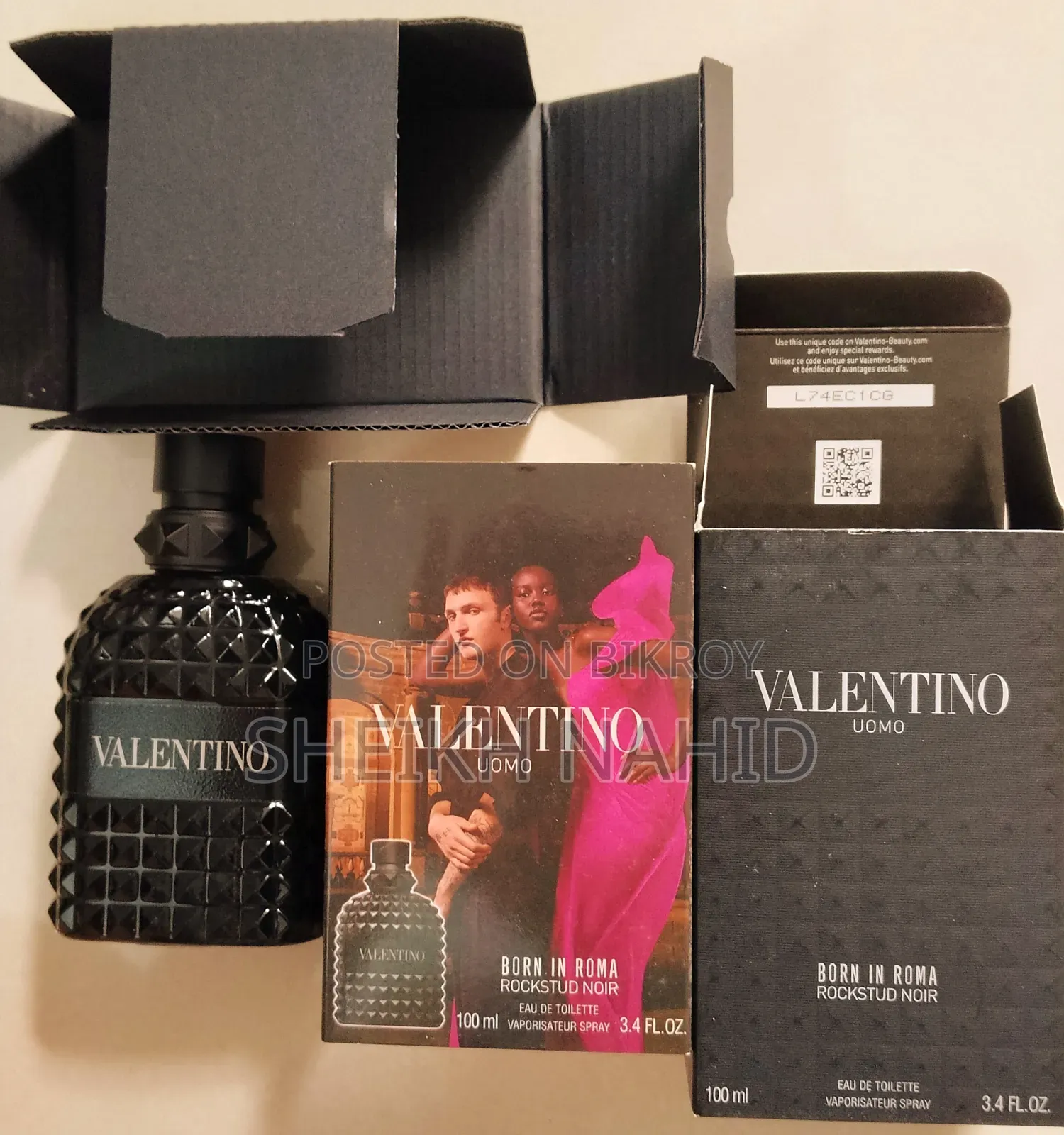 Valentino Uomo Born in Roma Rockstud Noir Eau De Toilette 100 Ml