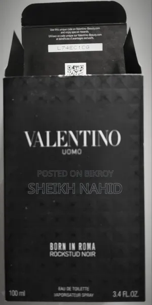 Valentino Uomo Born in Roma Rockstud Noir Eau De Toilette 100 Ml