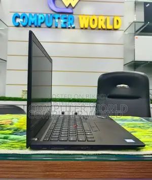 Laptop Lenovo ThinkPad T490s 16GB Intel Core i7 SSD 256GB