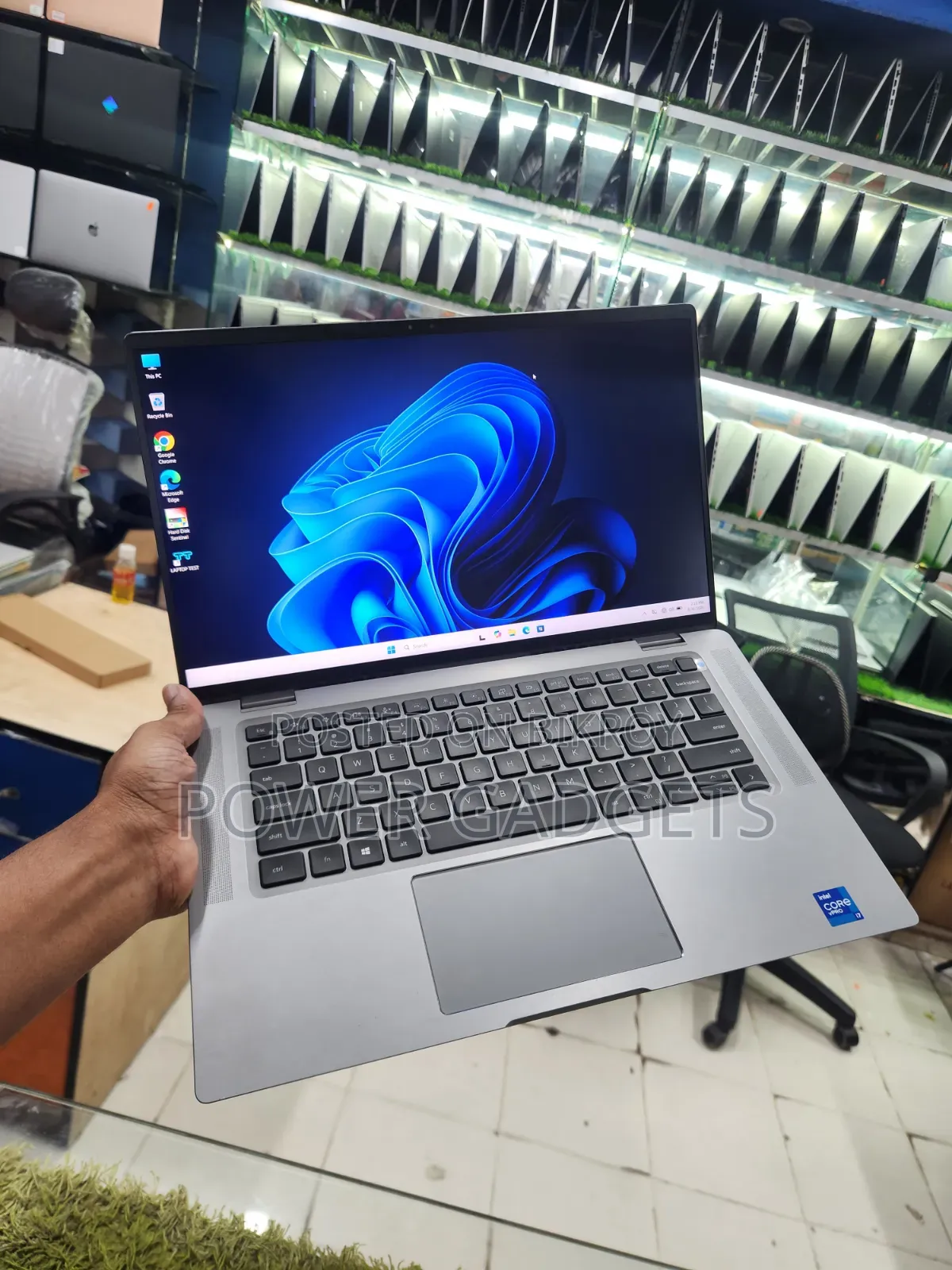 Laptop Dell Latitude 9520 16GB Intel Core i7 SSD 512GB