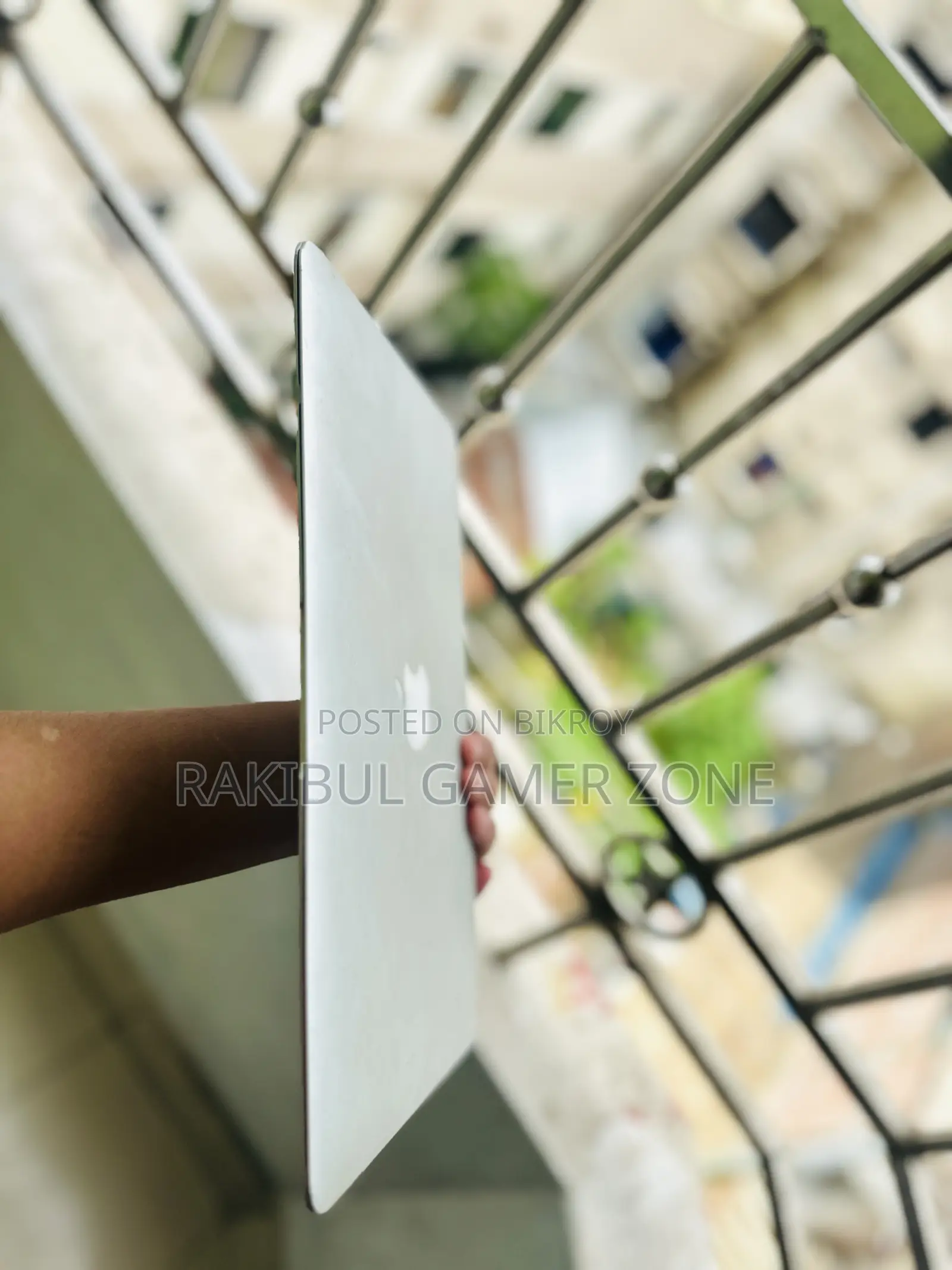 Laptop Apple MacBook Air 4GB Intel Core i5 SSD 128GB
