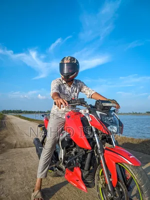 TVS Apache RTR 160 4V 2022 Red