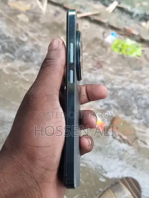 Realme 256 GB Blue
