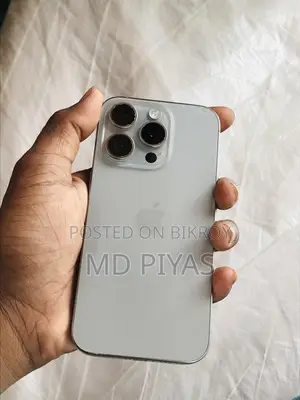 Apple iPhone 15 Pro 128 GB White