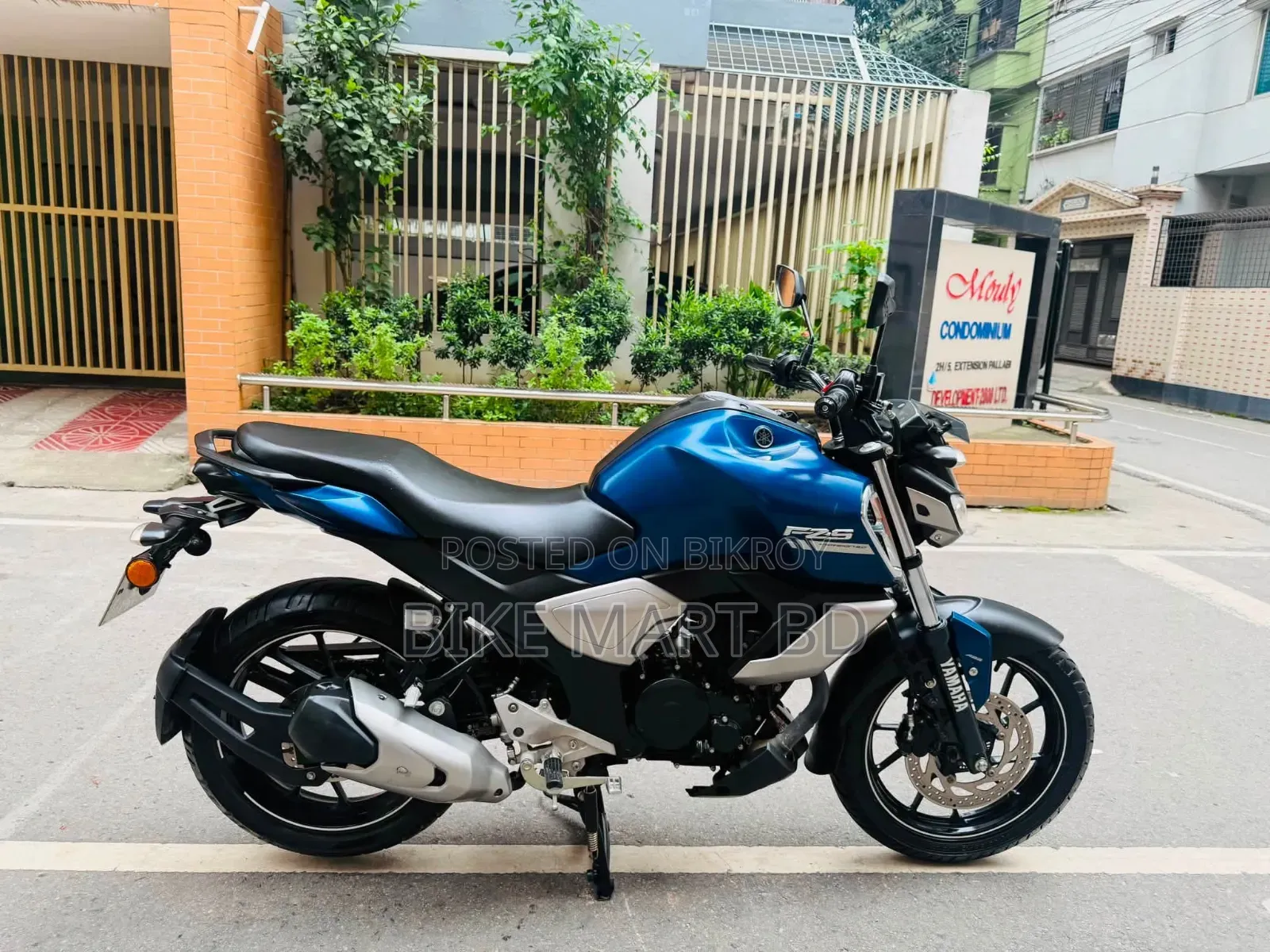 Yamaha FZS V3 2024 Blue