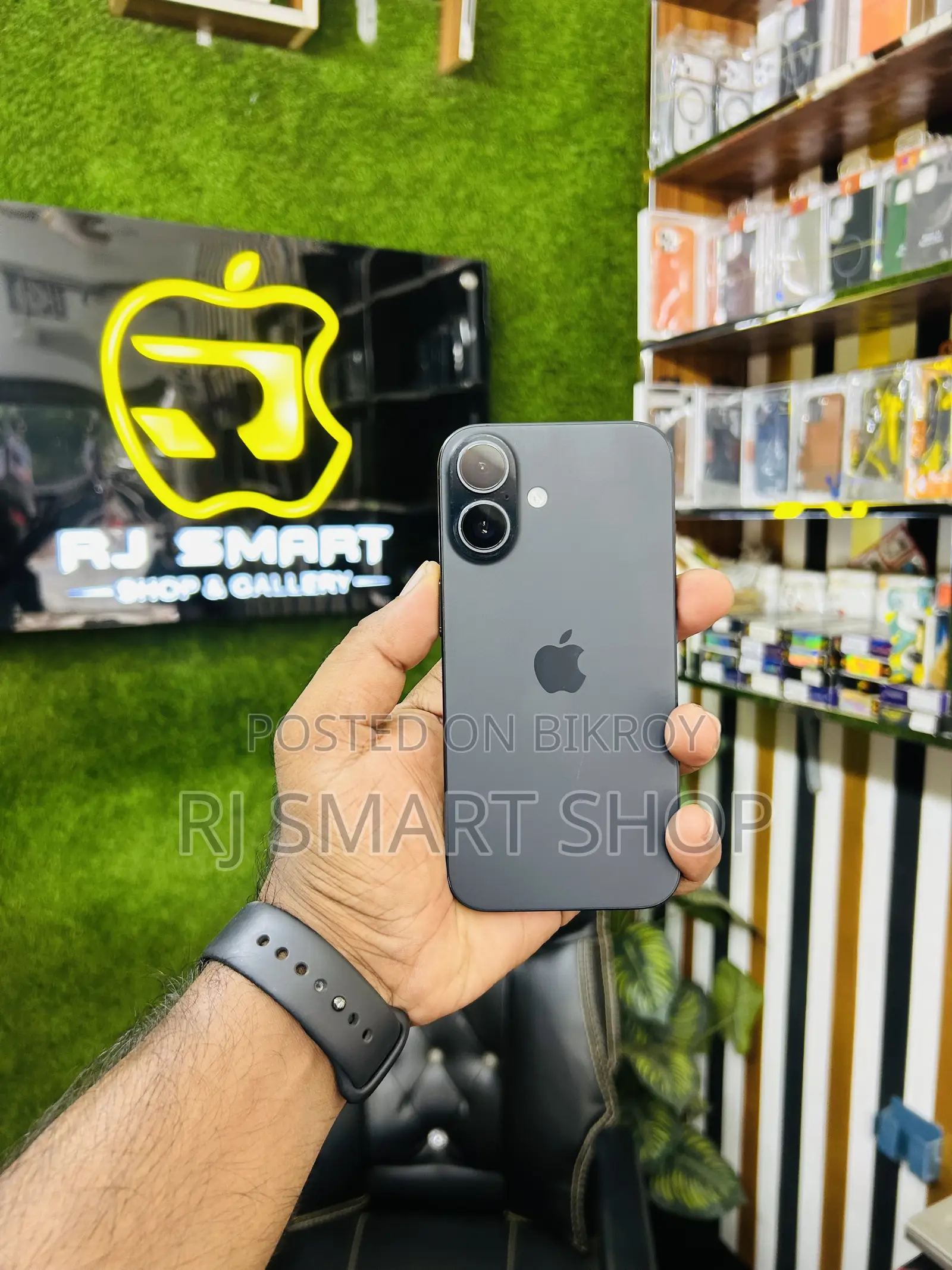Apple iPhone 16 128 GB Black