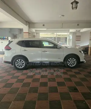 Nissan X-Trail 2.0 Hybrid FWD 2018 Pearl