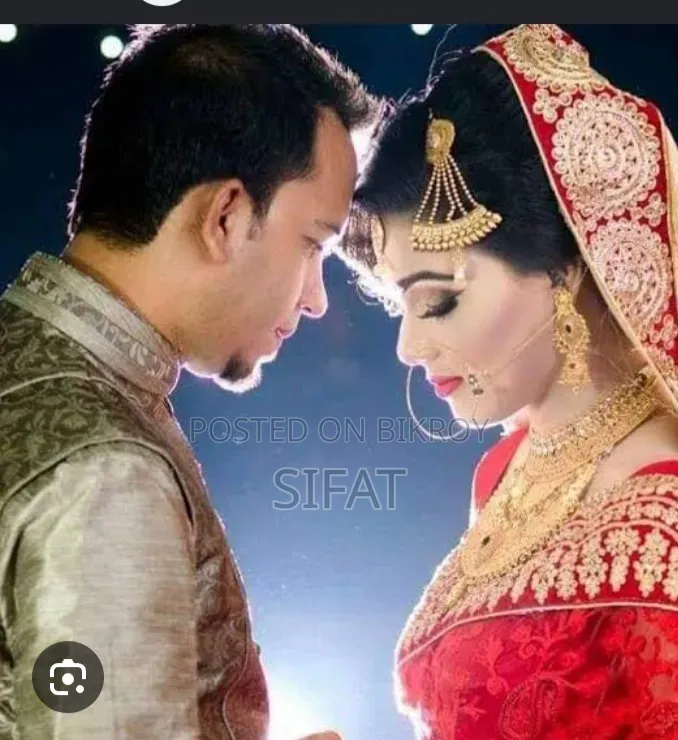 পাত্রে/পাত্রী আবশ্যক