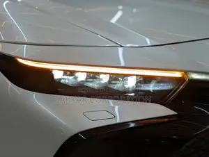 Toyota Crown 2022 Pearl