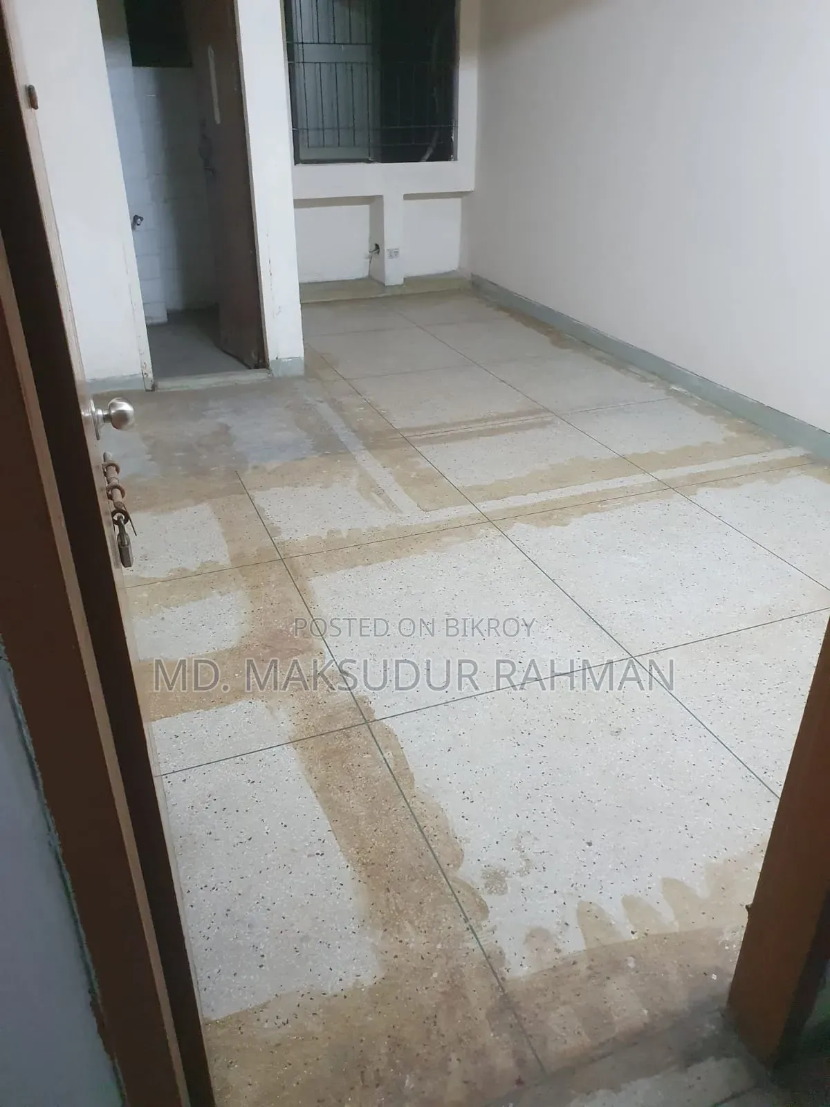 ইস্টার্ন প্লাজা কমার্শিয়াল কমপ্লেক্স এ অফিস ভাড়া