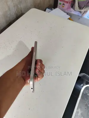টেকনো ক্যামন ৫০ ২৫৬ জিবি হোয়াইট