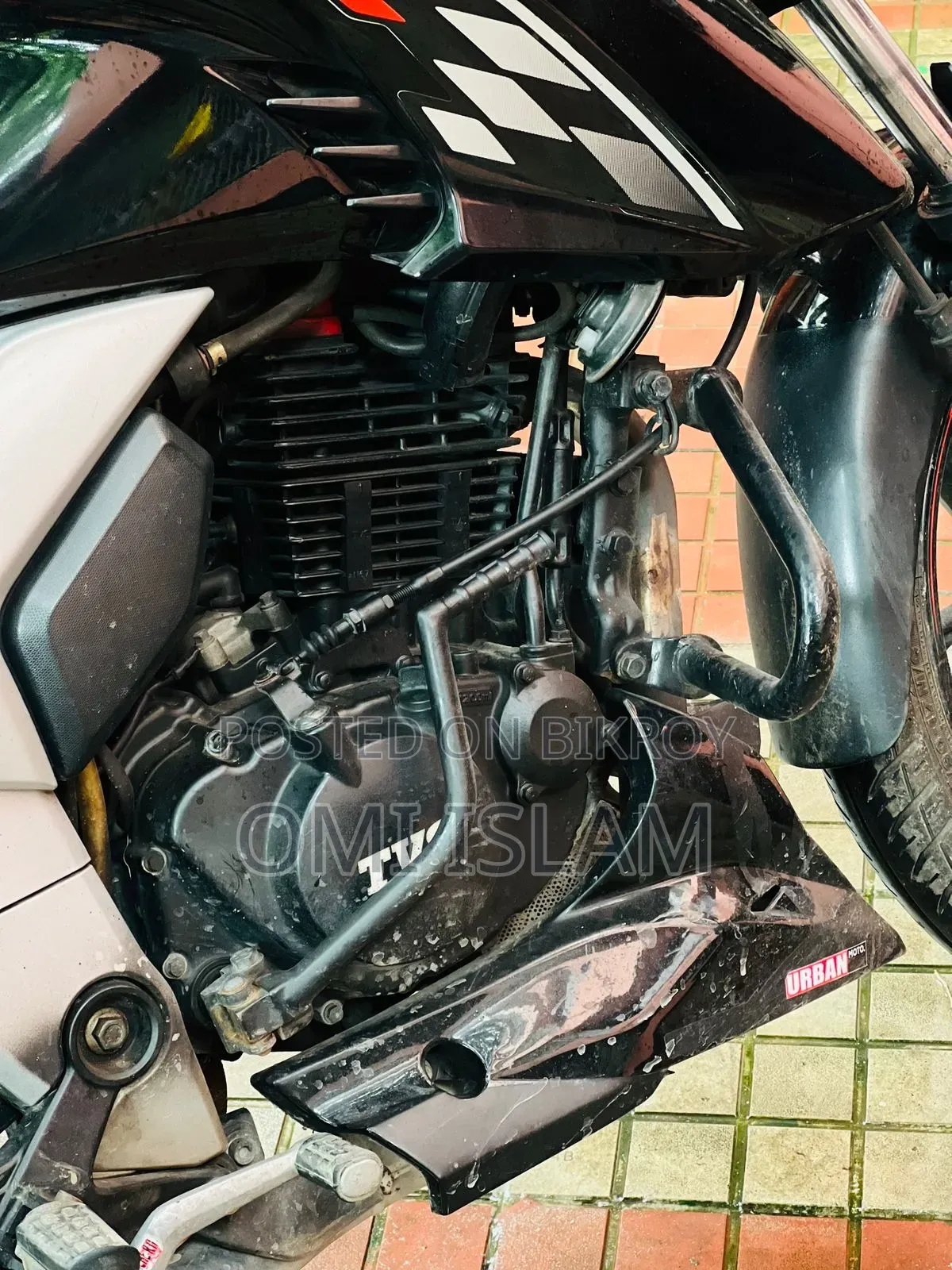 TVS Apache RTR 160 4V 2021 Black