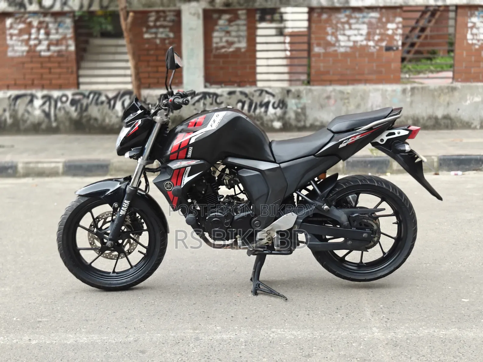 Yamaha FZS V2 2022 Black