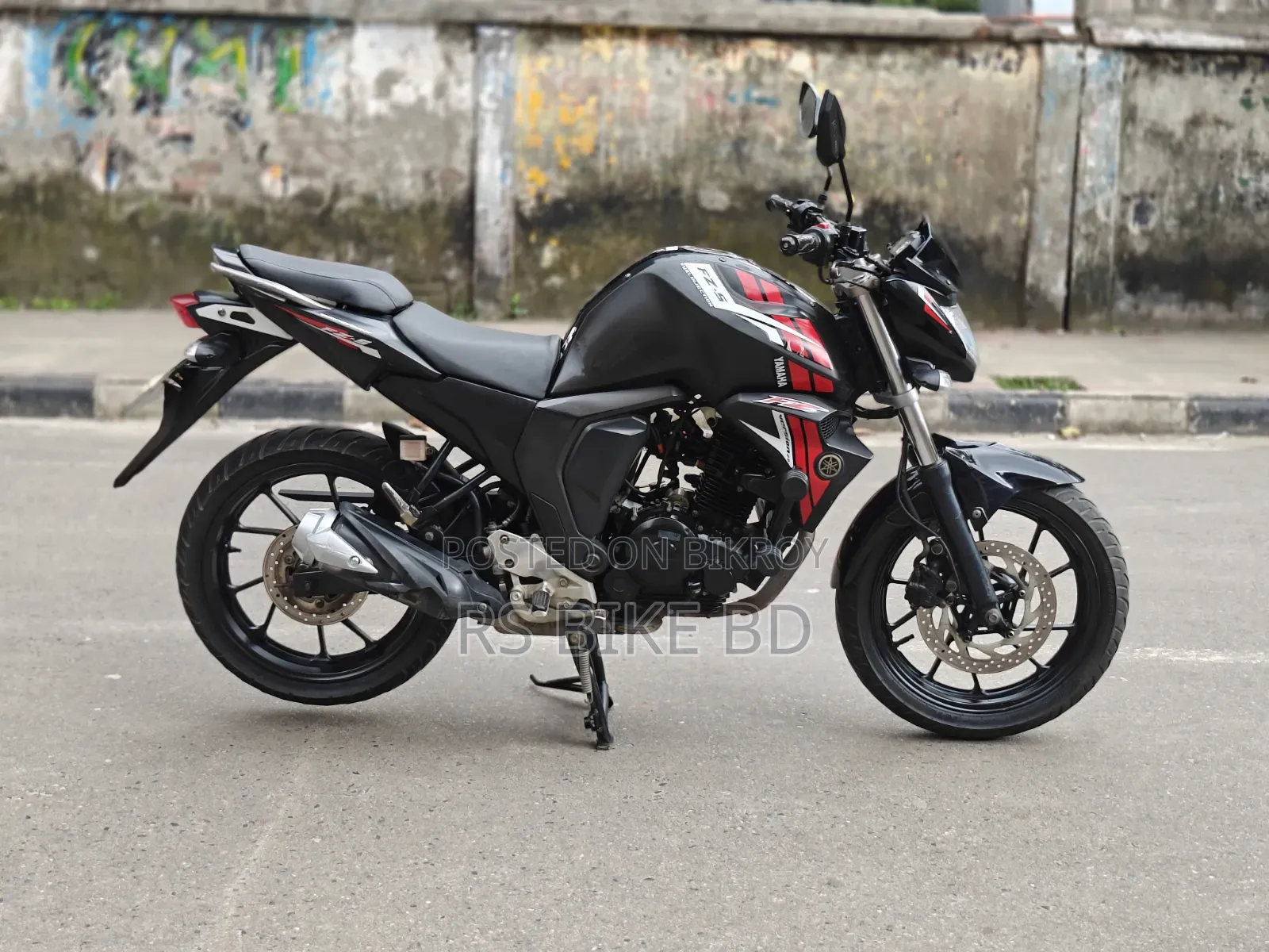 Yamaha FZS V2 2022 Black