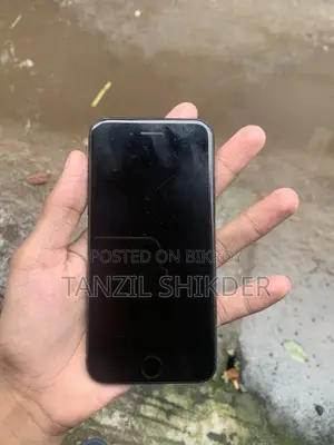 New Apple iPhone 7 32 GB Black